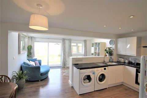 52 Cabot Way, Weston-super-mare, BS22 7TF