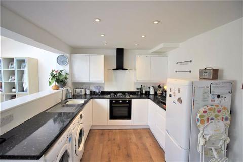 52 Cabot Way, Weston-super-mare, BS22 7TF