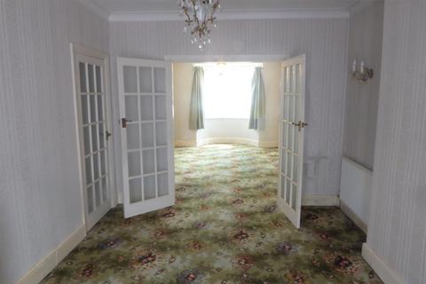 30 Sunnycroft Road, Hounslow, TW3 4DR