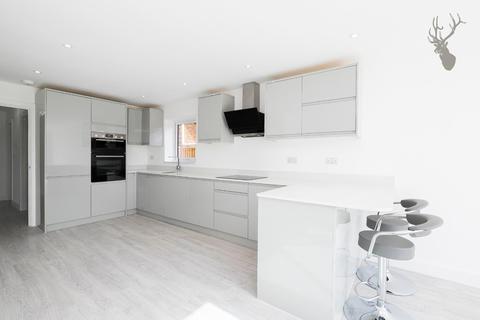 Wildorbar Bournebridge Lane, Stapleford Abbotts, Romford, RM4 1LT