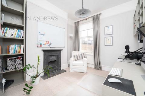 21 Drayton Avenue, London, W13 0LE