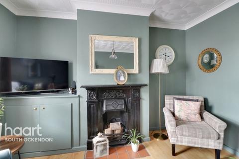 53 High Street, Aveley, South Ockendon, RM15 4AX