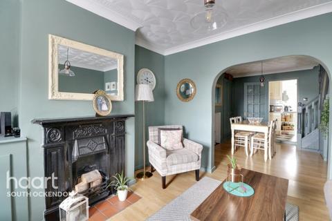 53 High Street, Aveley, South Ockendon, RM15 4AX