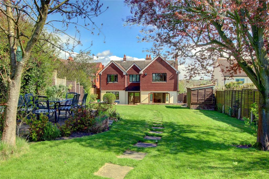Kidderminster Road, Cutnall Green, Droitwich, WR9 5 bed detached house