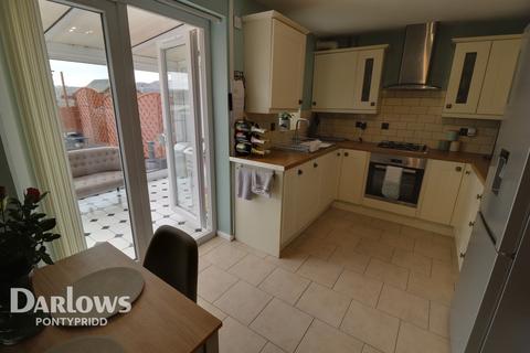43 Brynderwen, Cilfynydd, Pontypridd, CF37 4EX