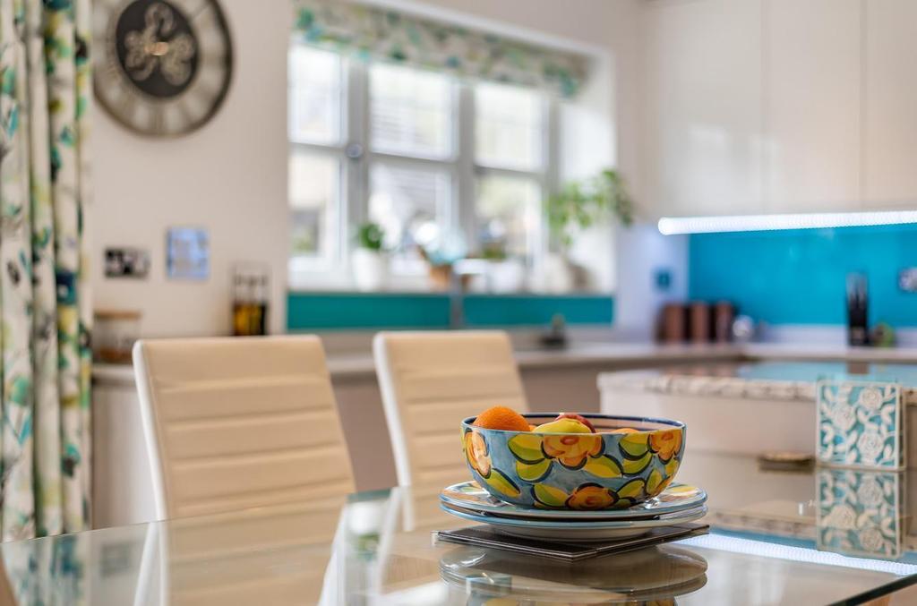 Kitchen/Breakfast Ro