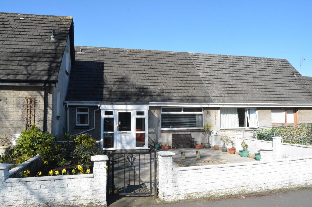 Dorrator Road, Camelon, Falkirk, FK1 4BN 3 bed bungalow £126,000