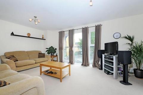 2 bedroom apartment to rent, Burcher Gale Grove,  Peckham, SE15