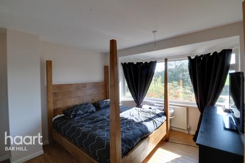 225 Hinton Way, Great Shelford, Cambridge, CB22 5AN