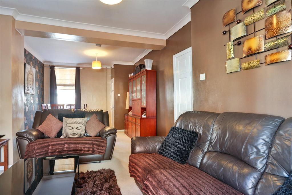 Minton Street, Hull, HU5 2 bed end of terrace house £75,000