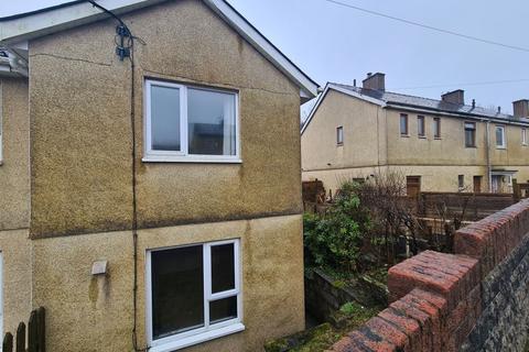 16 Heol Helig, Brynmawr, Ebbw Vale, NP23 4TY