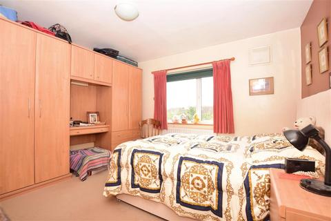 1 Ottawa Way, Dover, CT16 2BD