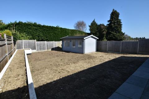 34 Romans Way, Woking, GU22 8TR
