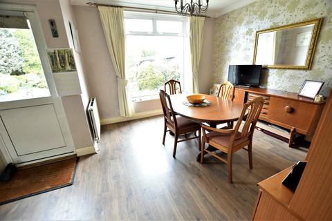 24 Hamilton Road, Feltham, TW13 4PW