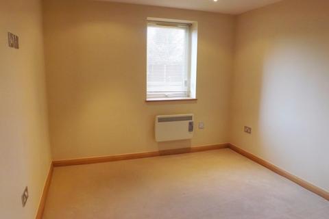 2 bedroom apartment to rent, Freckleton Street, Kirkham