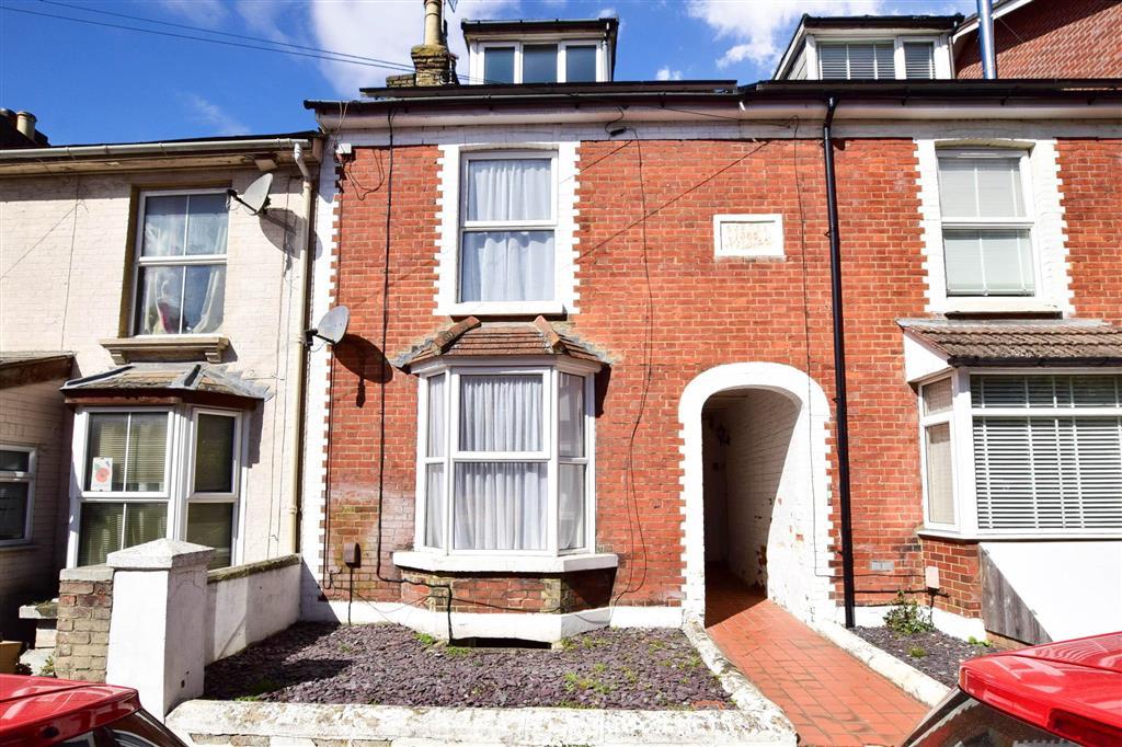Cromwell Road, Maidstone, Kent 3 bed terraced house £270,000