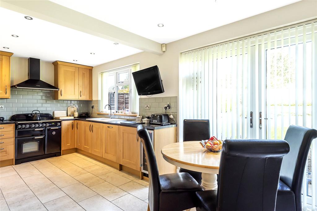 Kitchen/Breakfast Rm