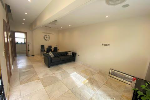 5 Sutherland Road, London, W4 2QR