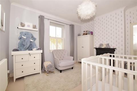 32 Sutton Grove, Sutton, SM1 4LR