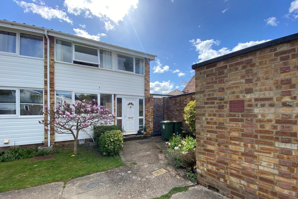 Old Bridge House Road, Bursledon 3 bed semidetached house £295,000