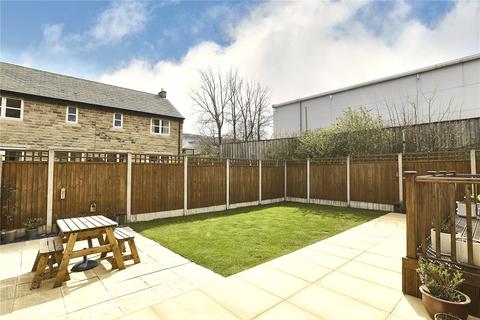 29 Knoll Close, Greenfield, Oldham, OL3 7FJ