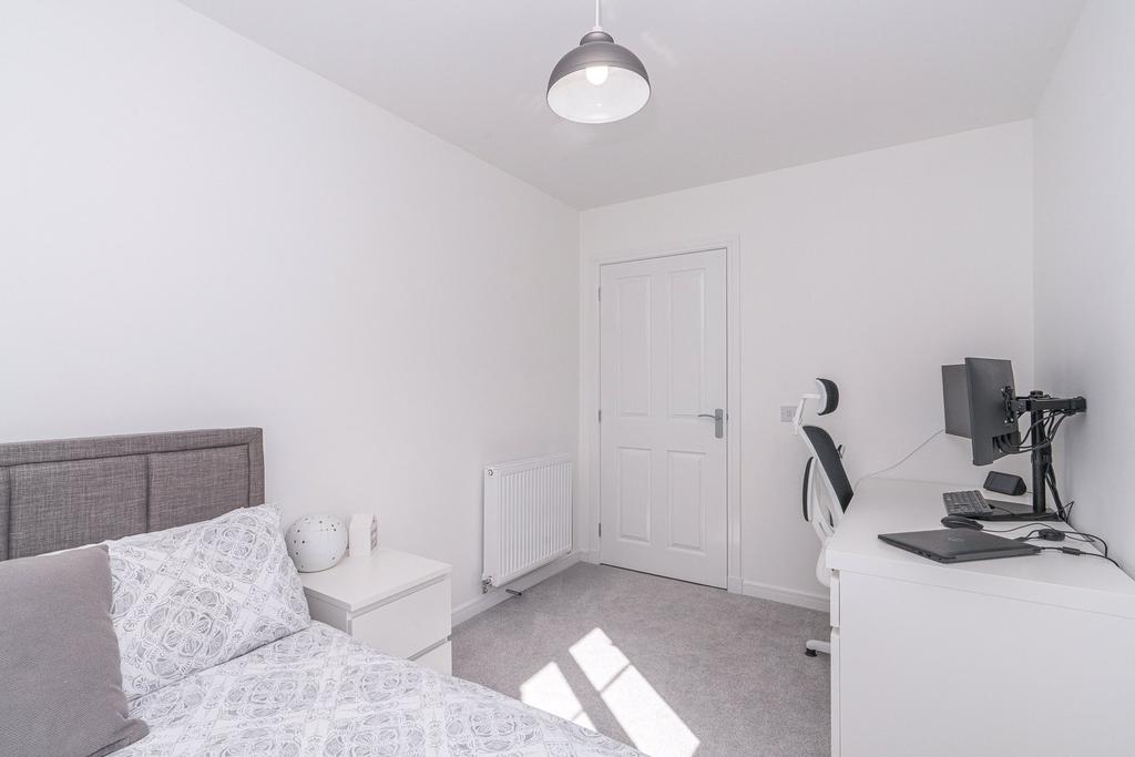 Bedroom 2 Alt