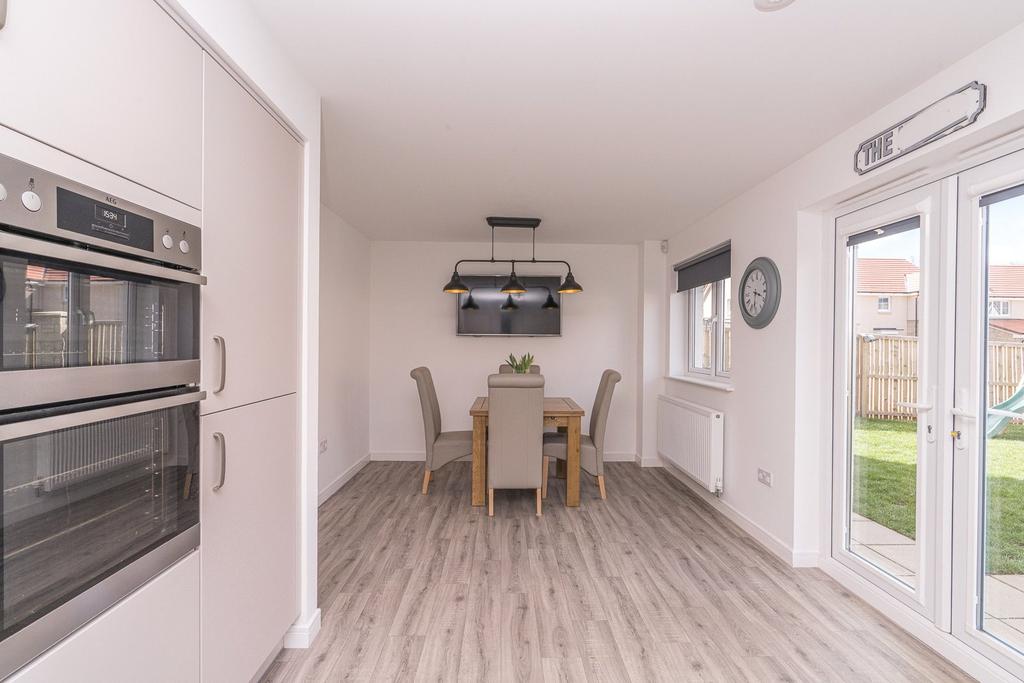 Kitchen Alt