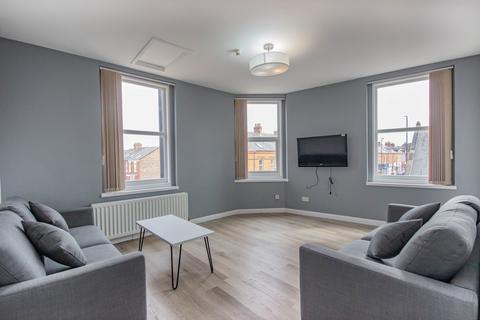 6 bedroom apartment to rent, Heaton Road, Heaton, Newcastle Upon Tyne