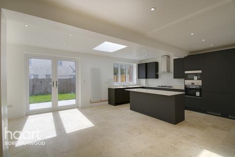 2 Hartforde Road, Borehamwood, WD6 5JU