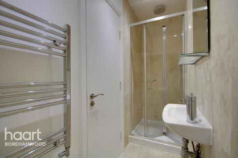 2 Hartforde Road, Borehamwood, WD6 5JU