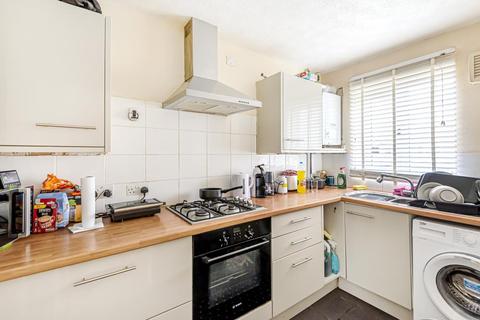 7 Braemar Close, Carterton, OX18 1TS