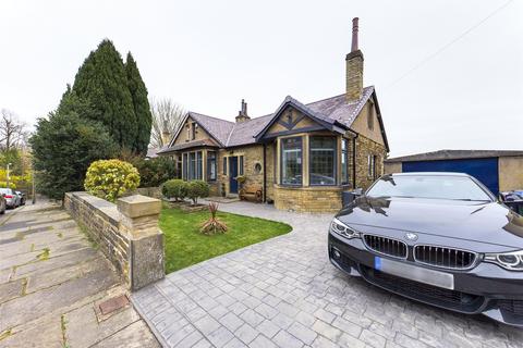 12 Marriners Drive, Bradford, BD9 4JT
