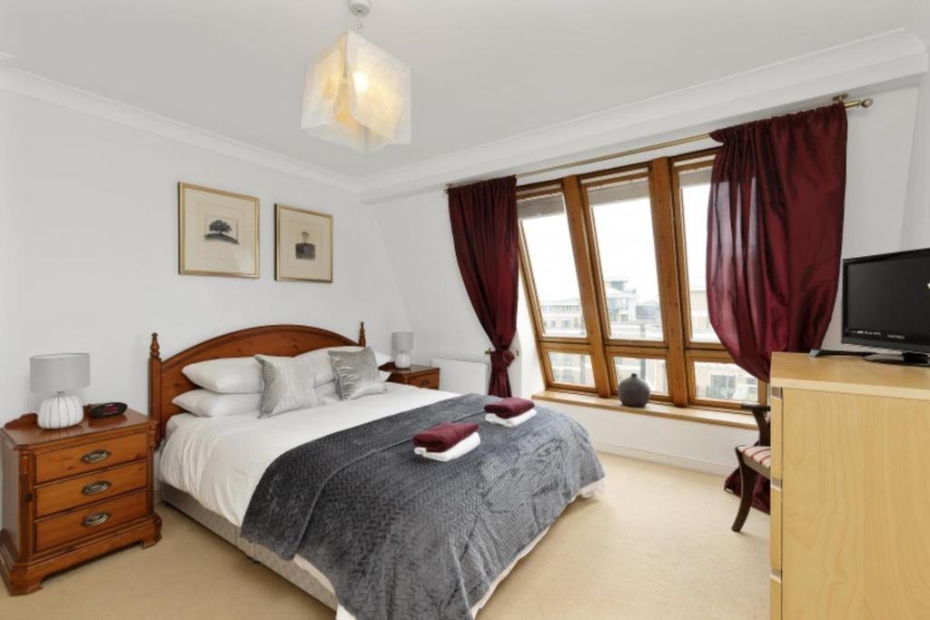 Vestry Court 66 - bed med