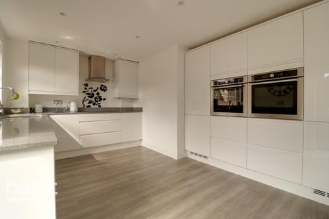 34 Stonewood, Bean, Dartford, DA2 8BY