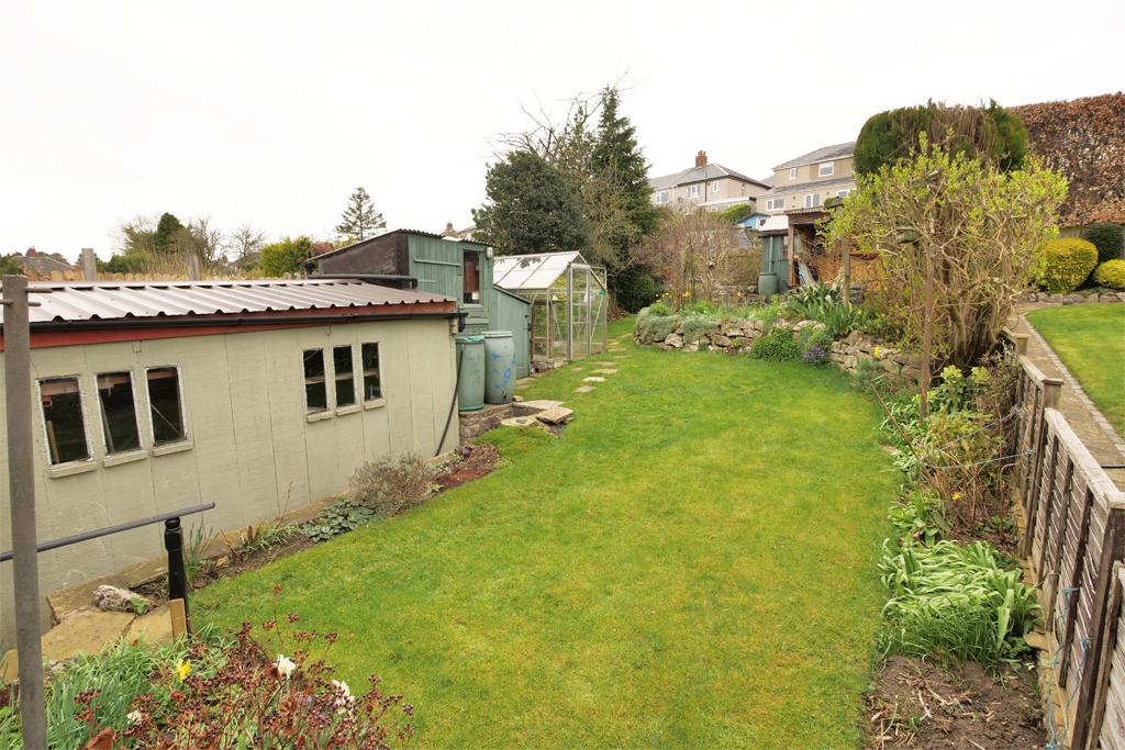 31 Regent Drive, Skipton 3 bed semidetached house £279,950