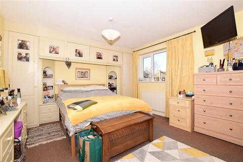 26 Grange Way, Broadstairs, CT10 2YP