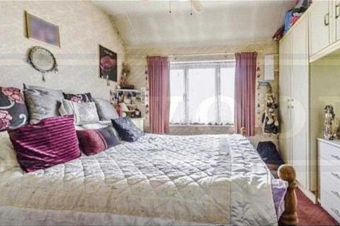 7 Commonwealth Avenue, Hayes, UB3 2PL
