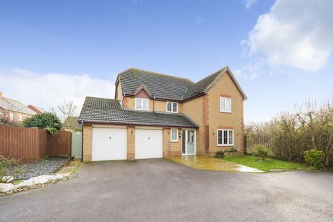 12 Whitings, Great Denham, Bedford, MK40 4GE