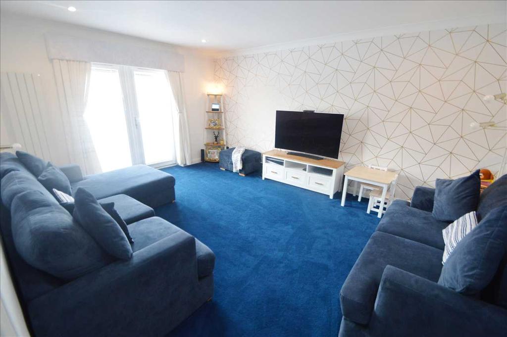 Aberdour Court, West Craigs, Blantyre 5 bed detached house £289,995