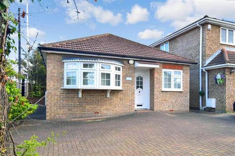 1d Irons Way, Romford, RM5 3RJ