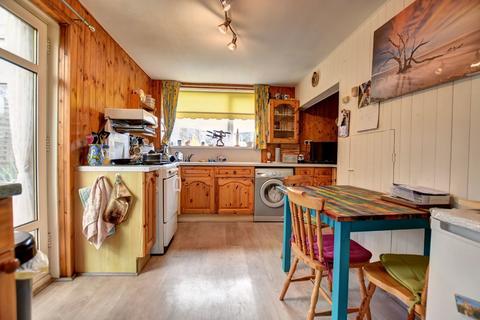 5 Cedar Grove, Sunderland, SR6 7BD
