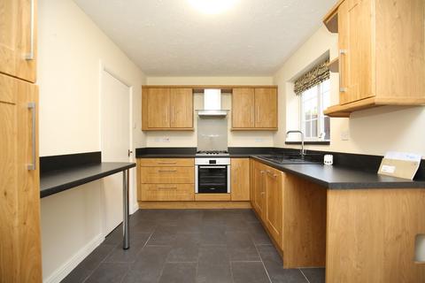 3 bedroom mews to rent, The Gullet, Polesworth, Tamworth