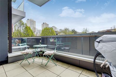 1 bedroom flat for sale, Spectrum Way, Wandsworth, London