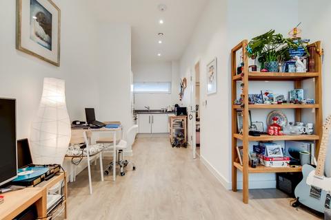 undefined, Spectrum Way, Wandsworth, London