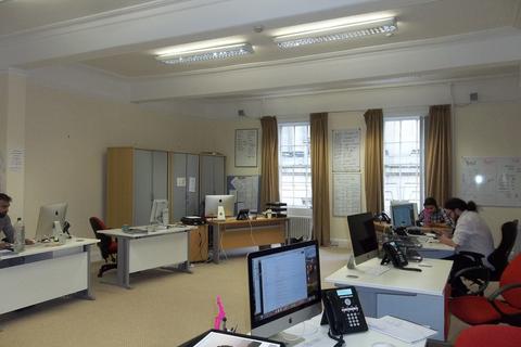 Office to rent - 6 Higham Place, Newcastle upon Tyne