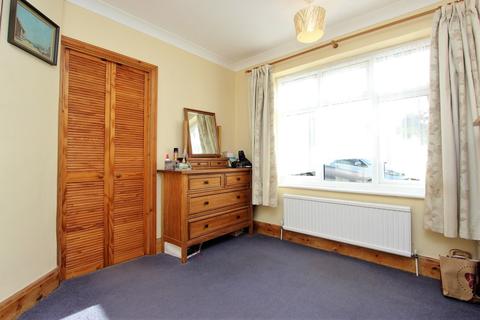 80 Commonfield Road, Banstead, SM7 2JZ