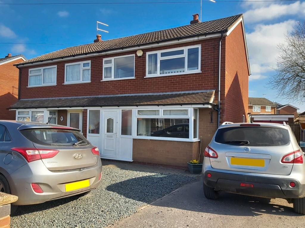 Farcroft Drive, Market Drayton 3 bed semidetached house £189,950