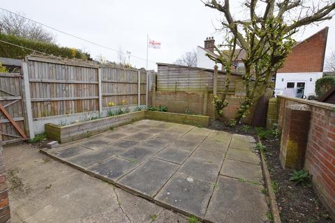 21 Cliff Road, Cromer, NR27 0BU