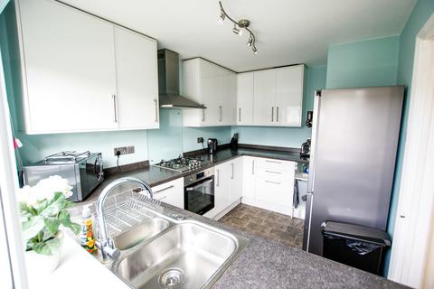 40 Harebell Close, Hartley Wintney, Hook, RG27 8TW