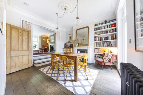 56 Ashley Road, London, N19 3AF